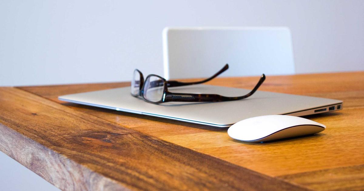 Building Topical Authority in Ecommerce Content Hubs: A 90-Day WordPress SEO Template Pack