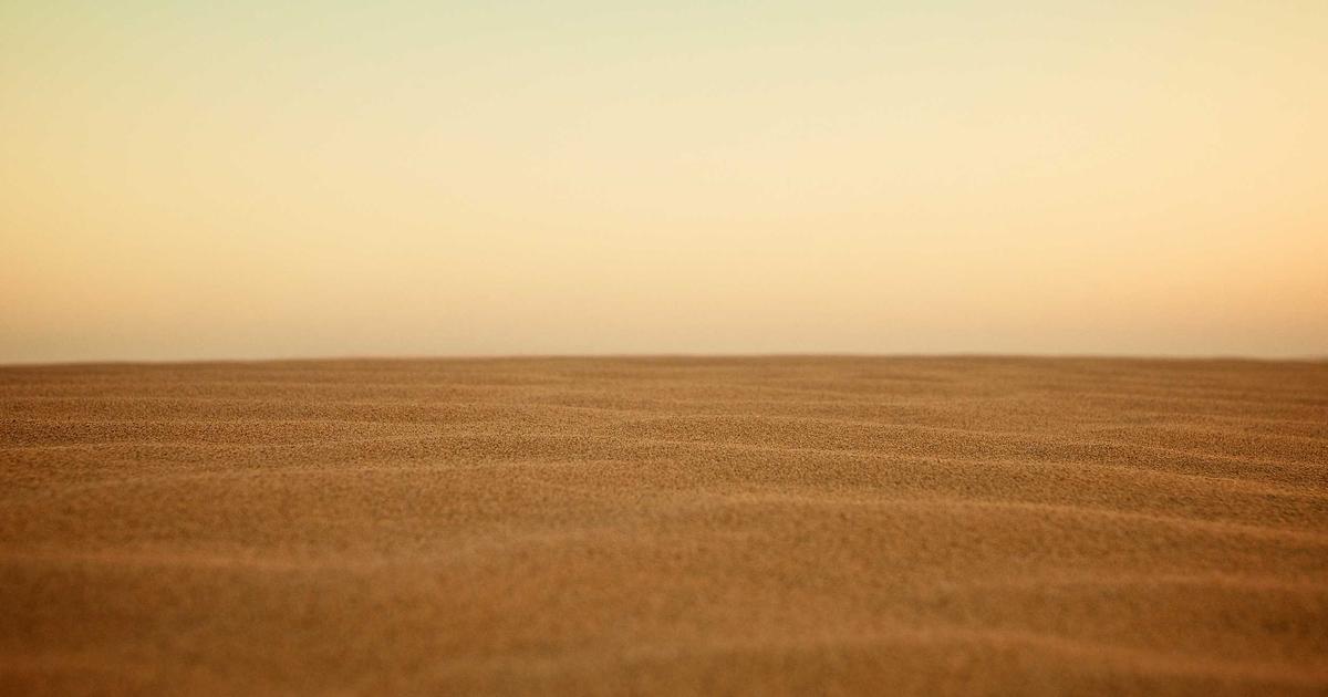 Mobile First SEO for WordPress Themes: Scaling Publishing Safely on New Domains