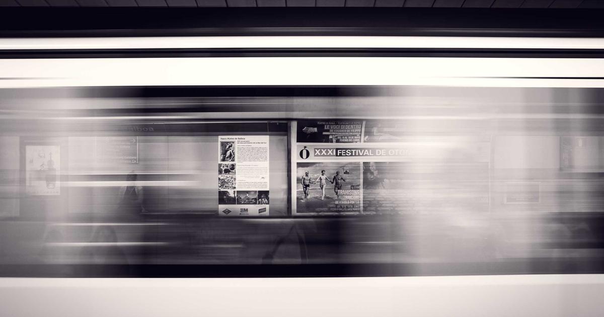 Scaling Publishing on a New Domain: A Weekly Workflow for Agencies Using the Hub and Spoke Model with Internal Linking