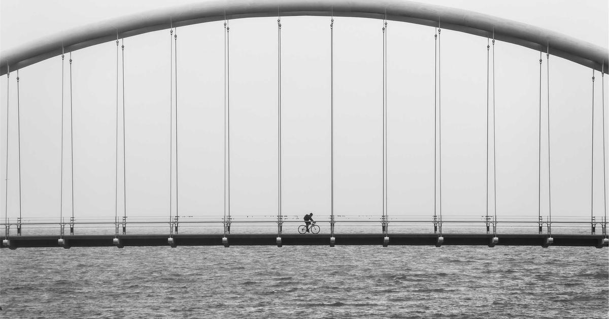 Crafting a Compelling Conclusion: A Guide to Recovering from Traffic Drops on Niche Sites